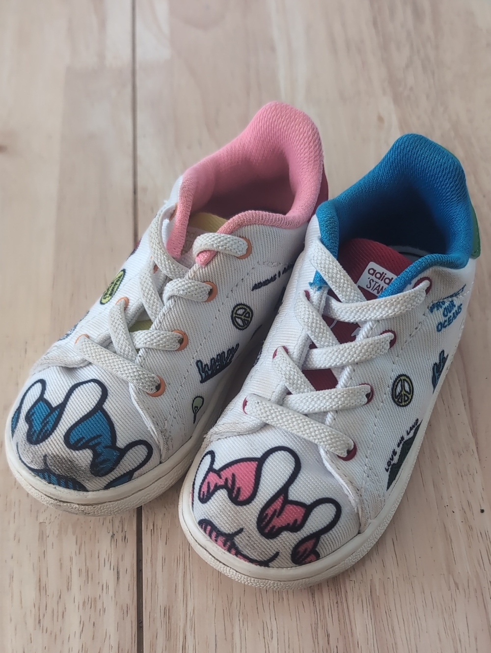 adidas White Kids Sneakers with Pink & Blue Accents